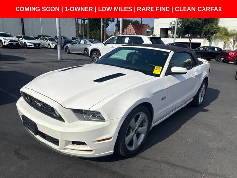 Used 2013 Ford Mustang GT RWD image 16