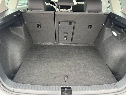 Used 2025 Volkswagen Taos S image 15