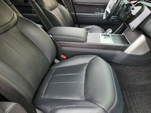 Used 2024 Land Rover Range Rover Autobiography image 14