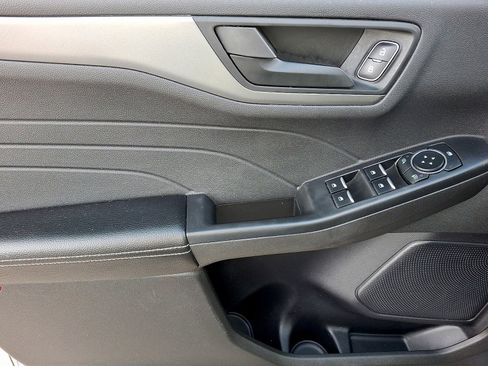 Certified 2024 Ford Escape Active AWD/4WD image 11