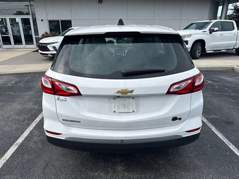 Used 2018 Chevrolet Equinox LS FWD image 6