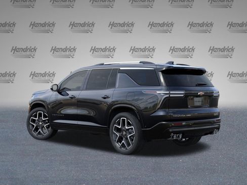 New 2026 Chevrolet Traverse High Country w/ LPO, Floor Liner Package AWD/4WD image 5
