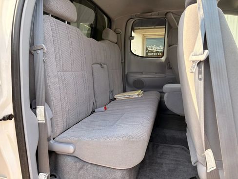Used 2000 Toyota Tundra SR5 AWD/4WD image 9