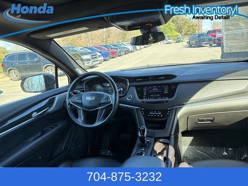 Used 2023 Cadillac XT5 Premium Luxury image 15