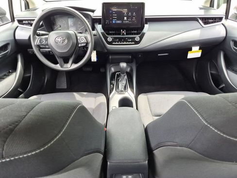 Used 2024 Toyota Corolla LE AWD/4WD image 21