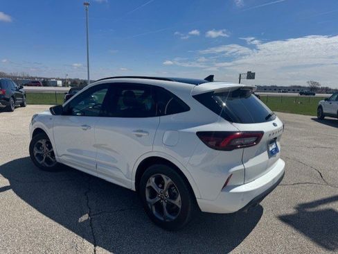 Used 2023 Ford Escape ST-Line w/ Tech Pack #1 image 6