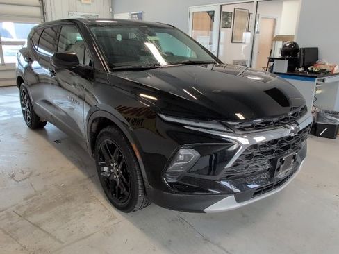 Used 2023 Chevrolet Blazer LT image 7