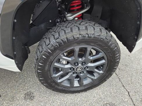 Used 2025 Toyota Tundra Platinum image 15