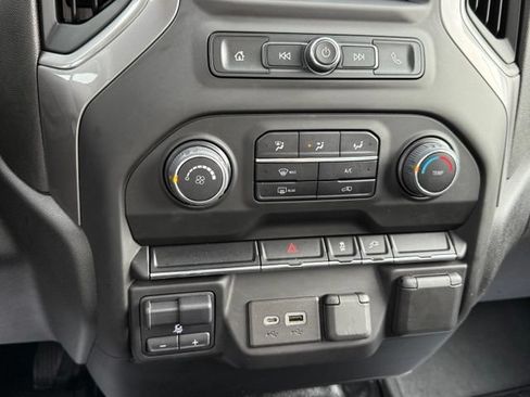 Used 2022 Chevrolet Silverado 2500 W/T w/ WT Convenience Package AWD/4WD image 22