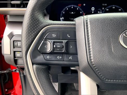 Used 2025 Toyota 4Runner TRD Off-Road image 22