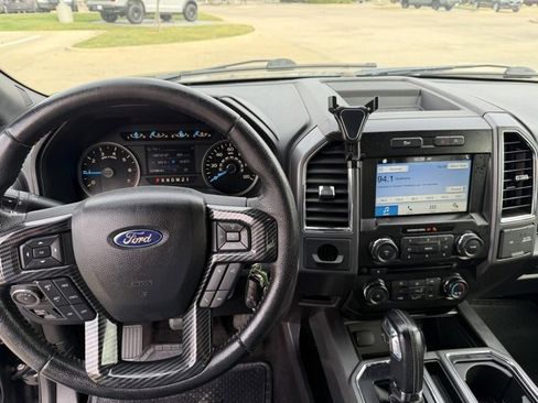 Used 2016 Ford F150 XLT w/ Equipment Group 302A Luxury image 13