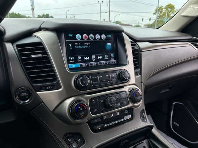 Used 2019 GMC Yukon XL Denali w/ Denali Ultimate Package AWD/4WD image 48