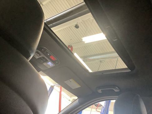 Used 2024 Kia Telluride SX X-Line AWD/4WD image 11