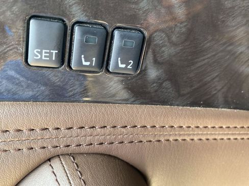 Used 2023 Nissan Armada Platinum w/ Cargo Package AWD/4WD image 27