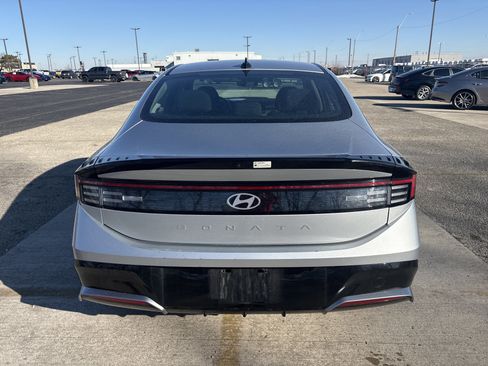 Used 2025 Hyundai Sonata SEL image 4
