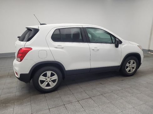 Used 2020 Chevrolet Trax LS w/ Tint and Cruise Package FWD image 10