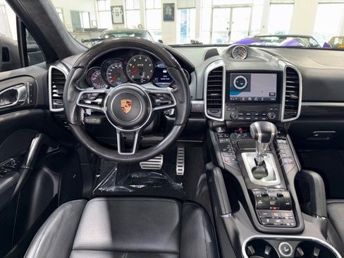 Used 2017 Porsche Cayenne GTS w/ Premium Package image 63