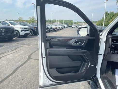 Certified 2021 Chevrolet Suburban Z71 AWD/4WD image 22