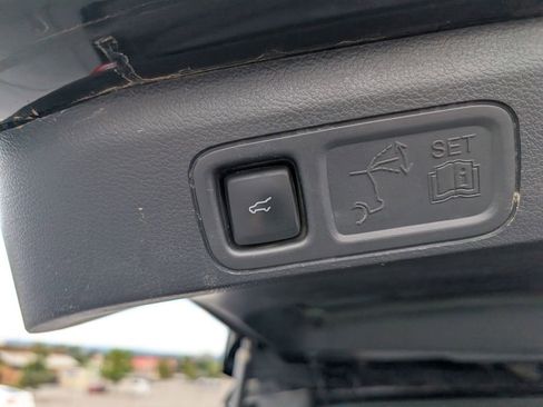 Used 2024 Ford Expedition Max Limited image 10