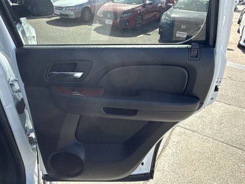 Used 2007 Chevrolet Tahoe LTZ w/ LTZ Preferred Equipment Group image 22