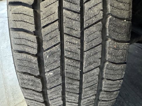 Used 2017 Ford Expedition EL XLT image 11