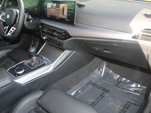 Used 2025 BMW M3 w/ Executive Package image 27