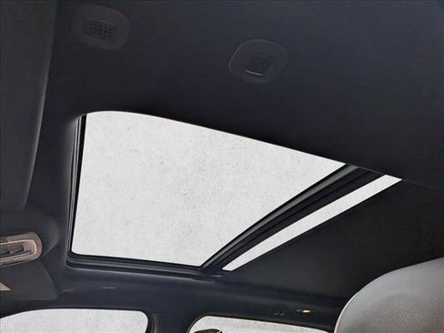 Used 2025 RAM 1500 Limited w/ Trailer Tow Group image 17