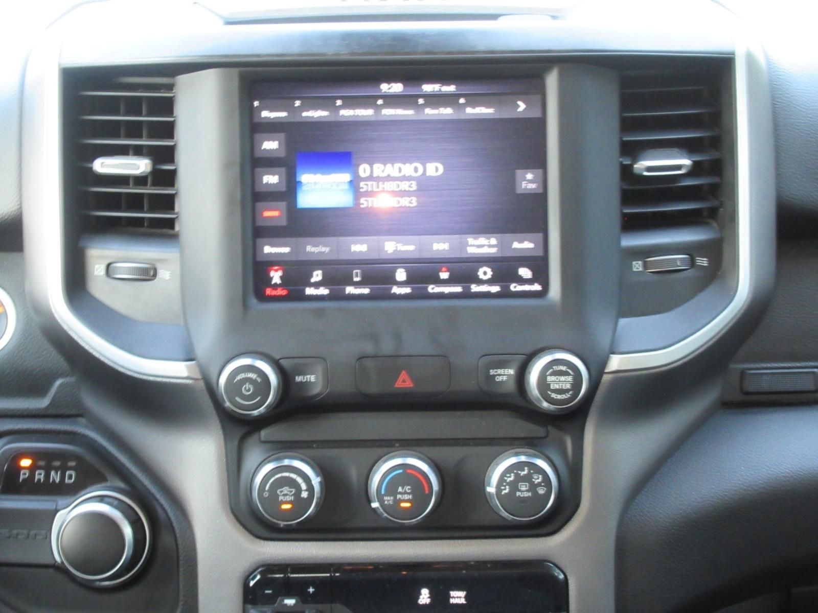 Used 2020 RAM 1500 Big Horn RWD image 16
