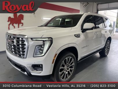New 2026 GMC Yukon Denali w/ Sun & Power Step Package