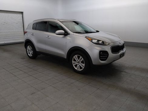 Used 2018 Kia Sportage LX w/ LX Popular Package AWD/4WD image 11