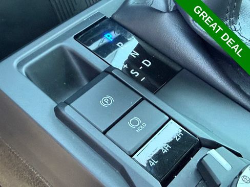 Used 2024 Toyota Tacoma 4x4 Double Cab Hybrid image 27