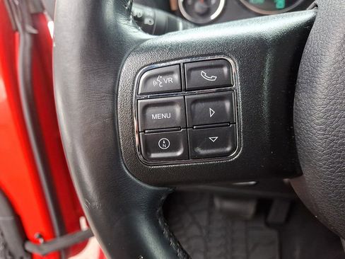 Used 2017 Jeep Wrangler Unlimited Sport image 19