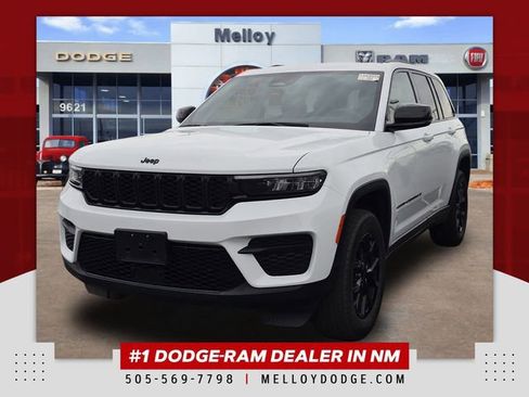 Certified 2024 Jeep Grand Cherokee Altitude image 1