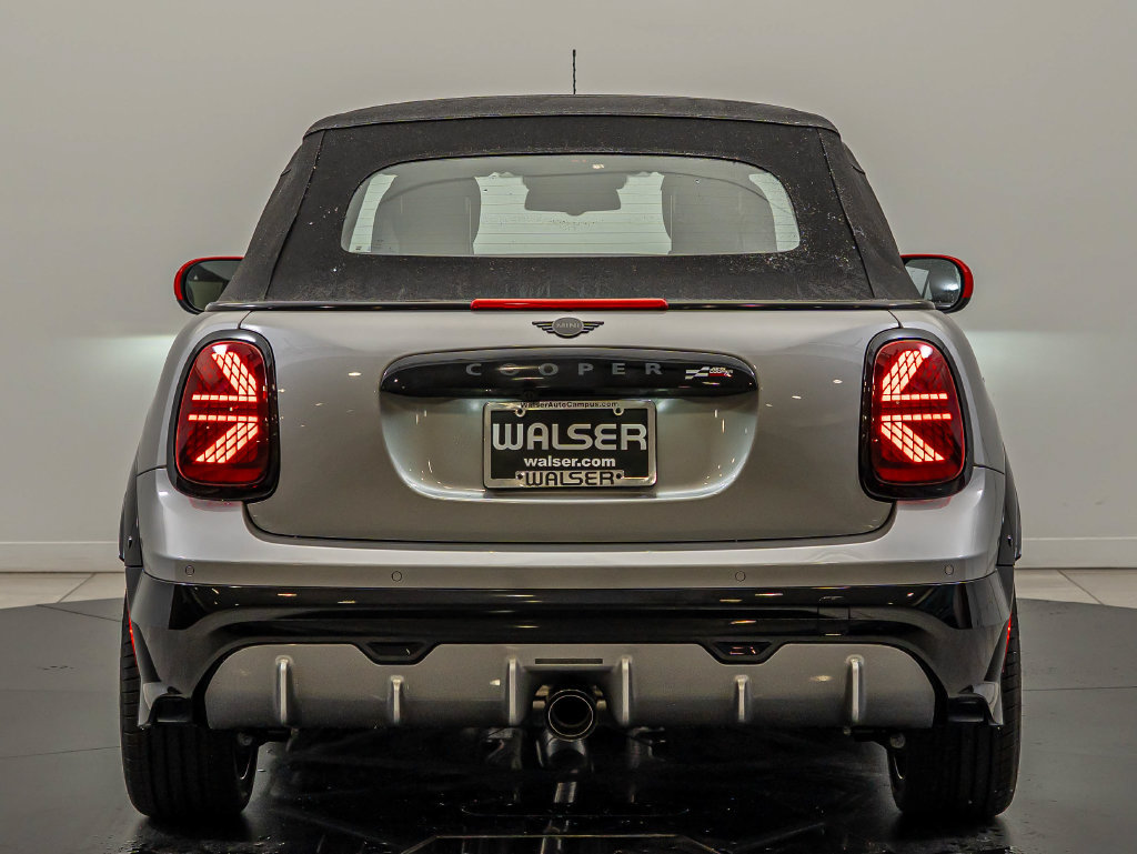 New 2027 MINI Cooper John Cooper Works FWD image 7