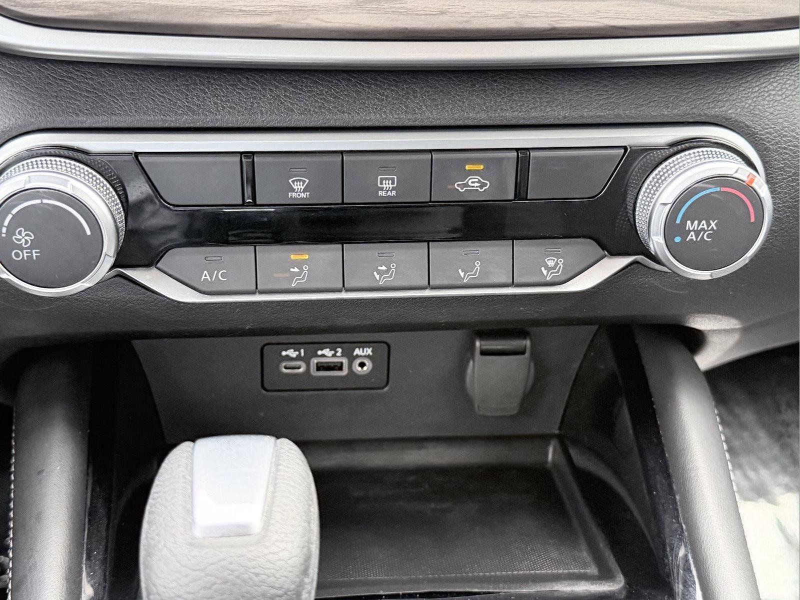 Used 2023 Nissan Altima 2.5 SV AWD/4WD image 7
