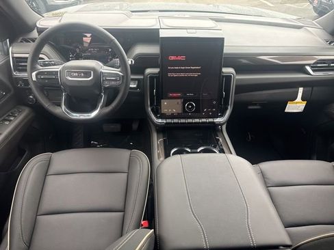 New 2026 GMC Yukon XL Elevation w/ LPO, Elevation Black Package image 28