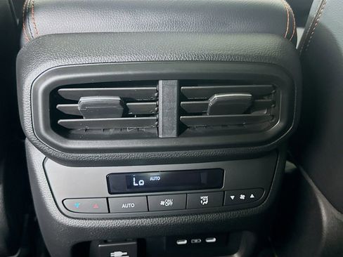 Certified 2025 Honda Pilot TrailSport image 25