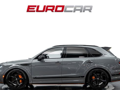 Used 2025 Bentley Bentayga AWD/4WD image 2