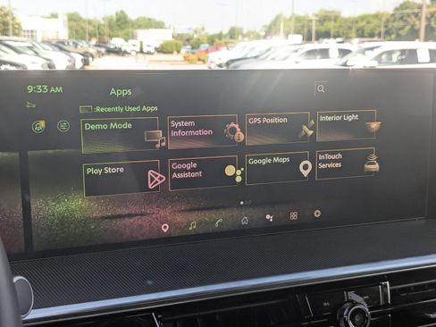 Used 2025 INFINITI QX80 Luxe AWD/4WD image 25
