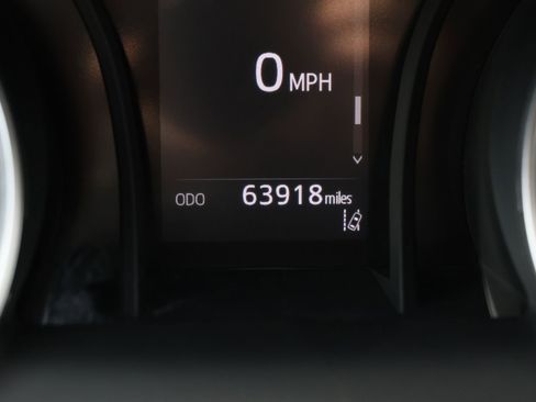 Used 2024 Toyota Camry LE image 4