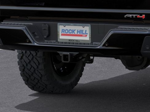 New 2026 GMC Canyon AT4 AWD/4WD image 14