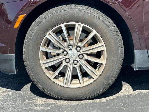 Used 2017 Cadillac XT5 Luxury w/ Driver Awareness Package AWD/4WD image 45