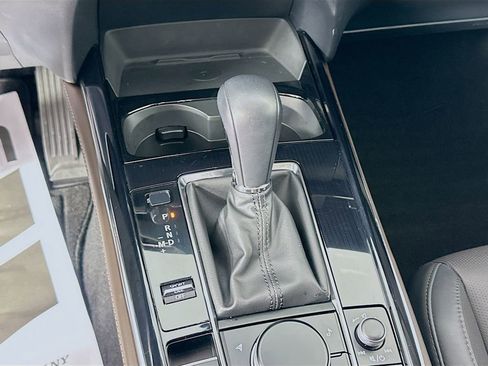 Certified 2025 MAZDA CX-30 AWD 2.5 S w/ Premium Package image 17