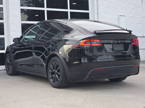 Used 2023 Tesla Model X AWD/4WD image 3