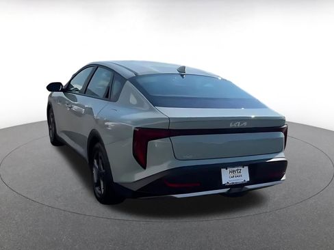Used 2025 Kia K4 FWD image 12