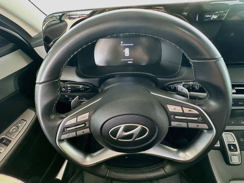 Used 2025 Hyundai Palisade SEL AWD/4WD image 17