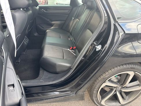 Used 2021 Honda Accord Sport image 14