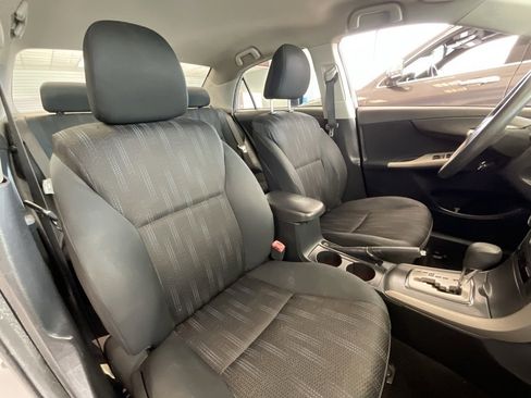 Used 2011 Toyota Corolla S image 16