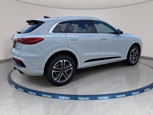 New 2026 Audi Q5 Premium w/ Premium Plus AWD/4WD image 3