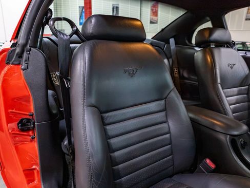 Used 2000 Ford Mustang GT RWD image 29